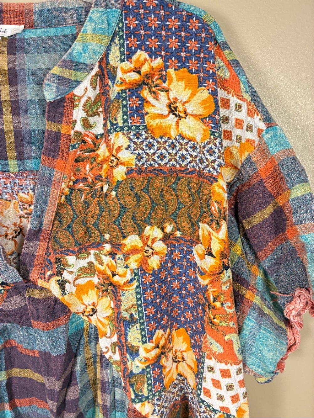 Oil & Hali Floral Patchwork Plaid V Neck Oversized Tunic Dress - Picture 10 of 14
